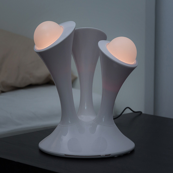 Mitmevärviline fluorestseeruv LED-lamp