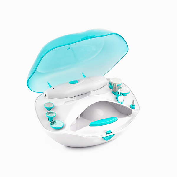 Täielik maniküüri- ja pediküürikomplekt